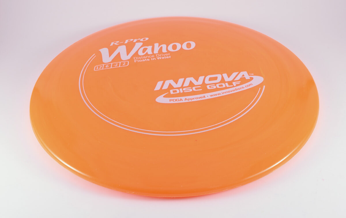 Innova Wahoo Review (The Unique Floating Disc)